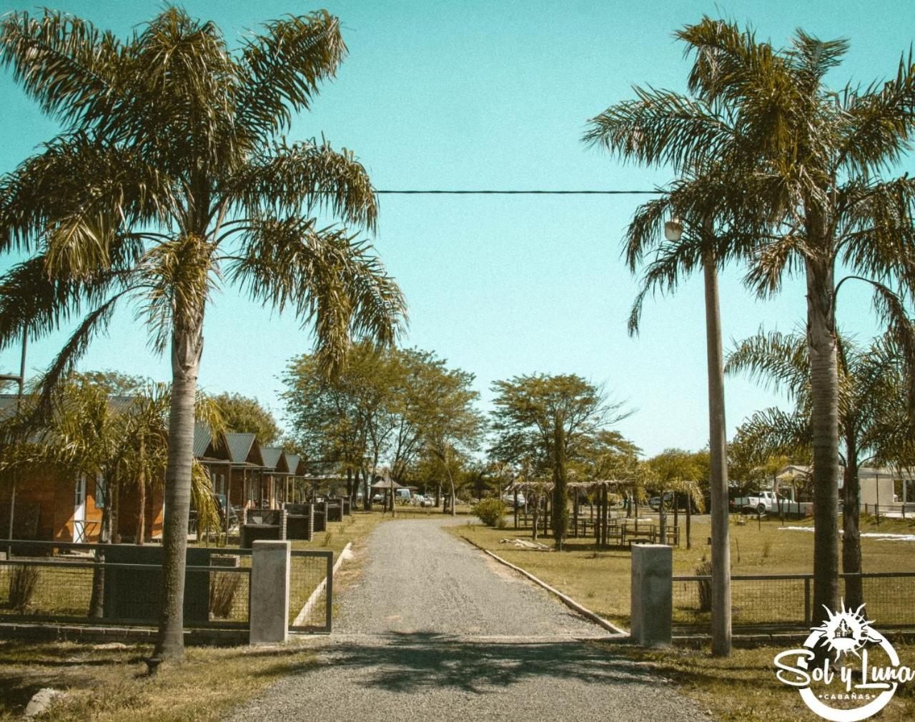 Complejo Sol Y Luna Gualeguaychu Bagian luar foto