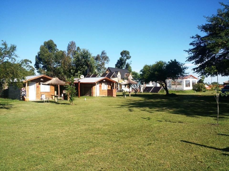 Complejo Sol Y Luna Gualeguaychu Bagian luar foto